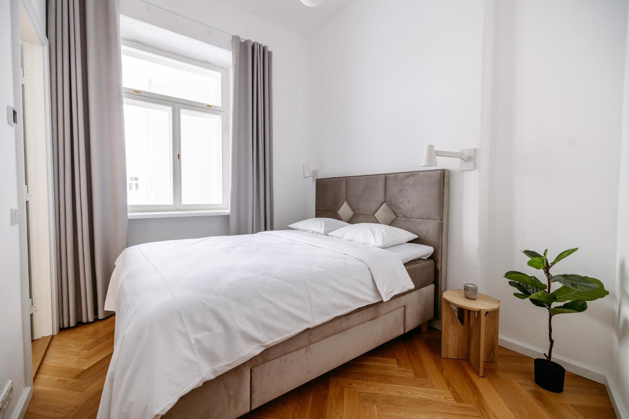 Hestia Apartments Barons Таллин Экстерьер фото