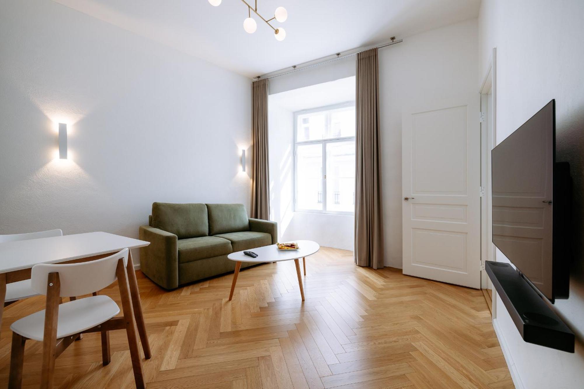 Hestia Apartments Barons Таллин Экстерьер фото
