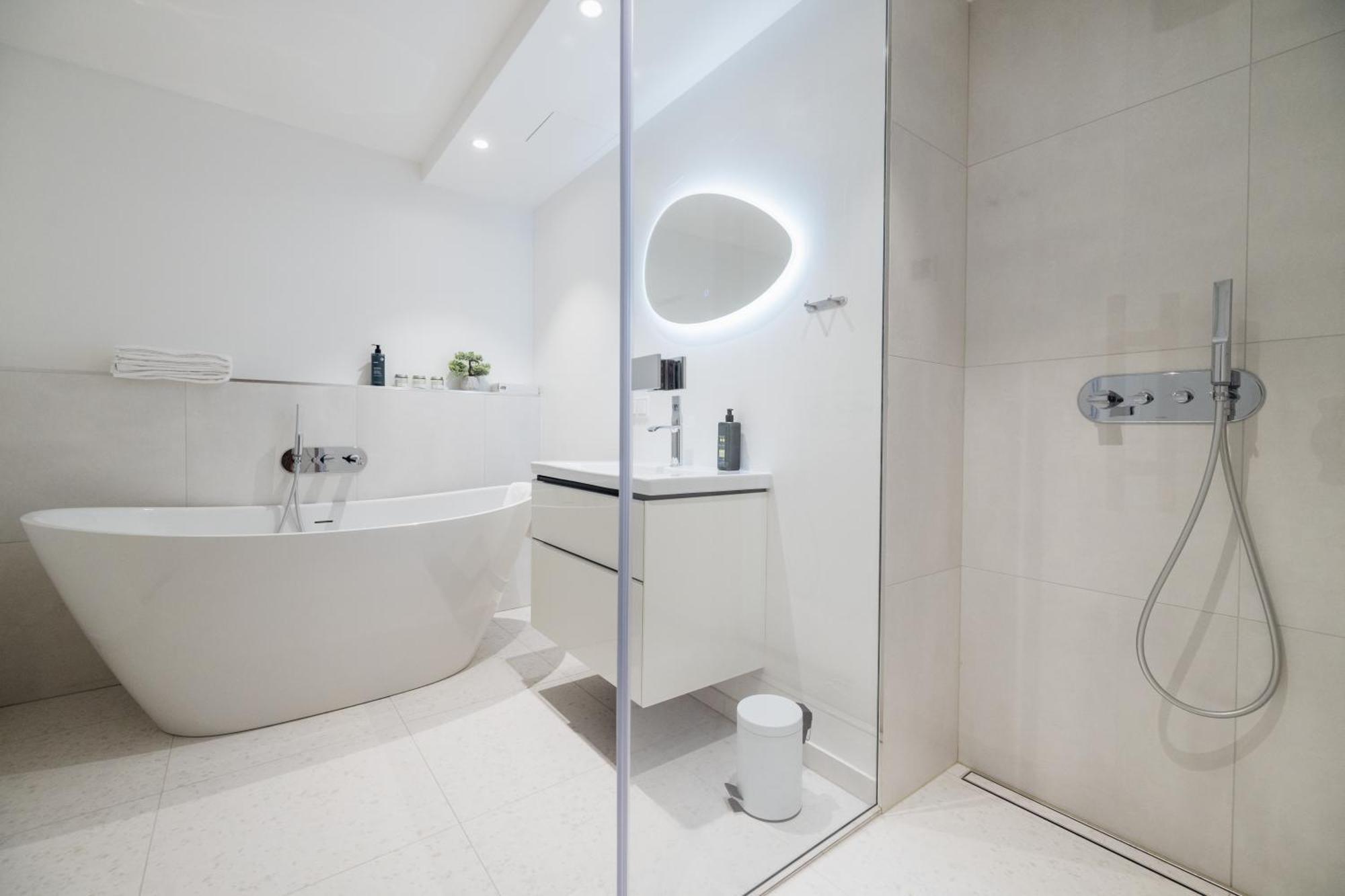 Hestia Apartments Barons Таллин Экстерьер фото